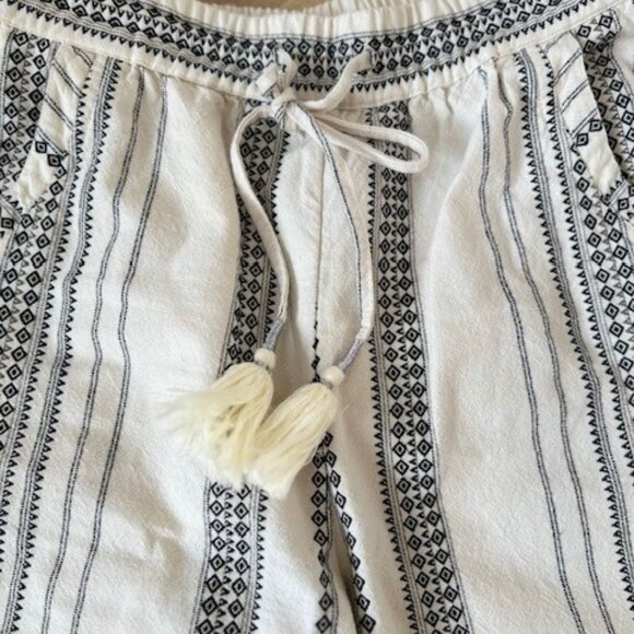 ANTHROPOLOGIE NWOT TASSEL EMBROIDERED ESSENTIAL BEACH PANT SIZE M RETAIL $135 - Picture 7 of 10
